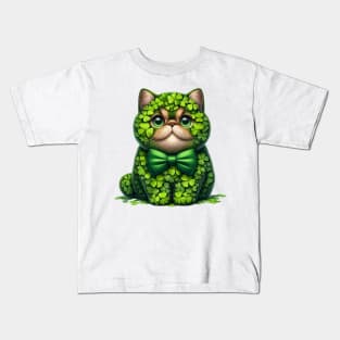 Clover Exotic Shorthair Cat St Patricks Day Kids T-Shirt